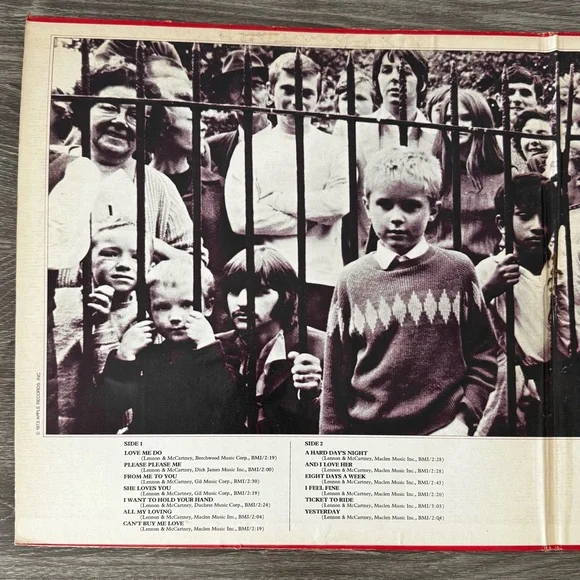 Vintage The Beatles 1962-1966 Vinyl Records - Picture 3 of 8